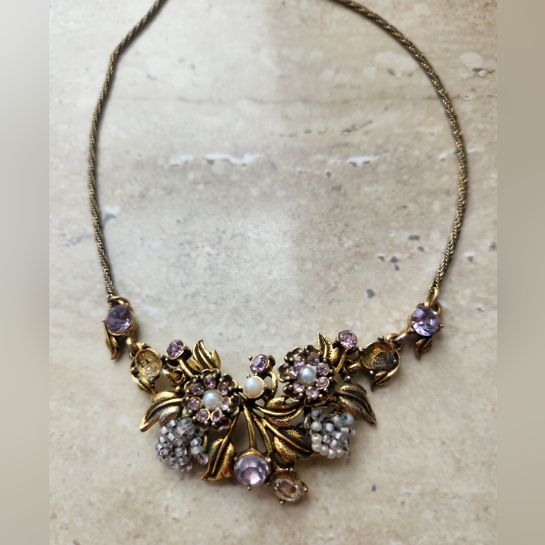 Rare Collectible Hollycraft 1955 Vintage Gold Necklace Purple Rhinestones Pearls